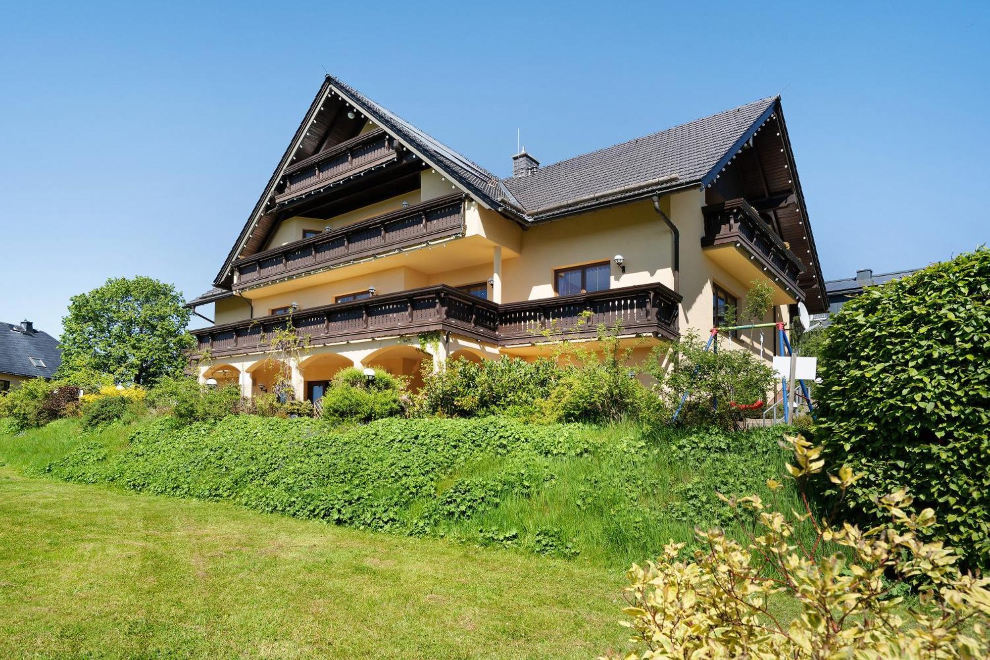 Pension Bergblick Marienberg Bagian luar foto