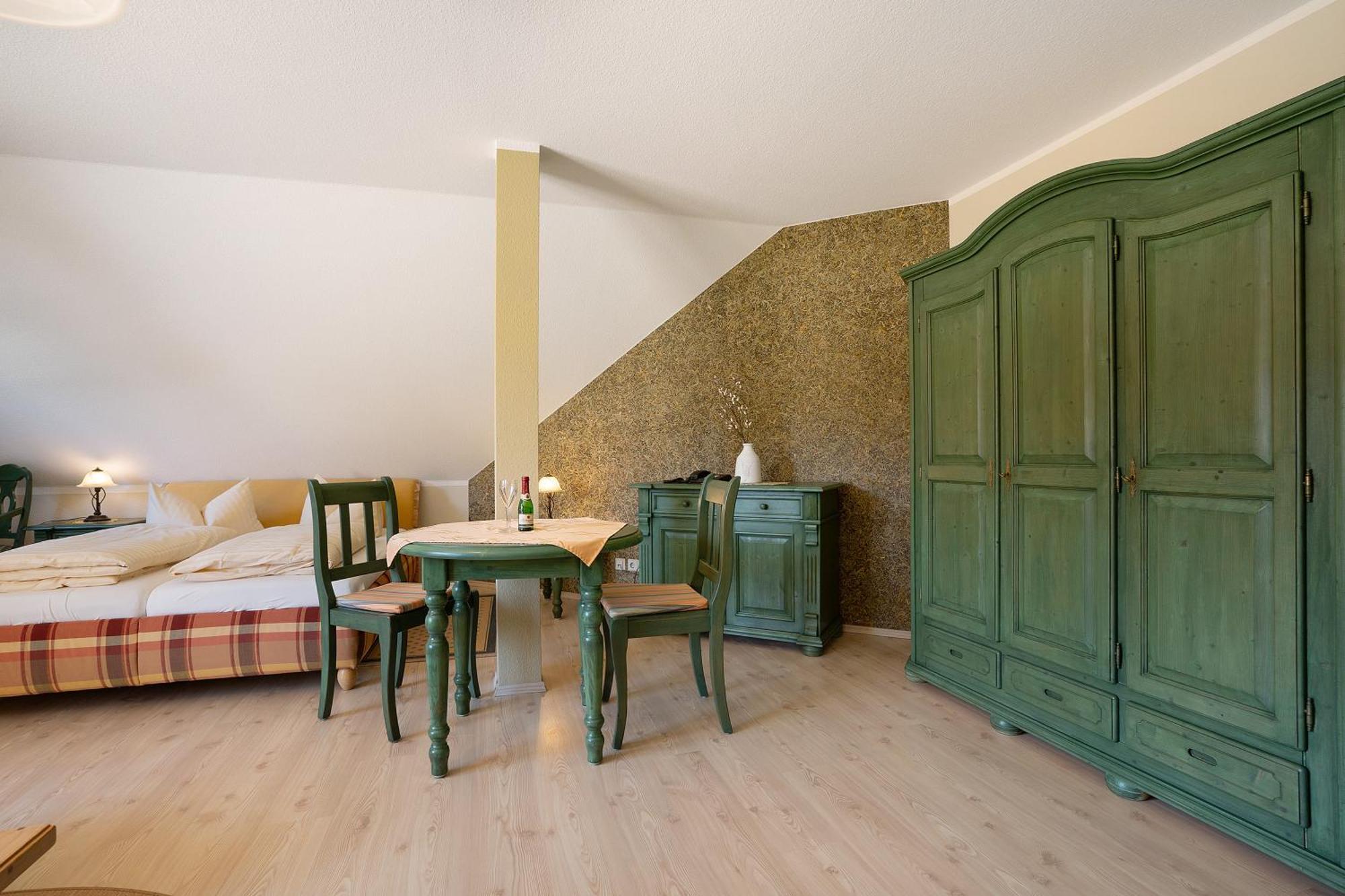 Pension Bergblick Marienberg Bagian luar foto