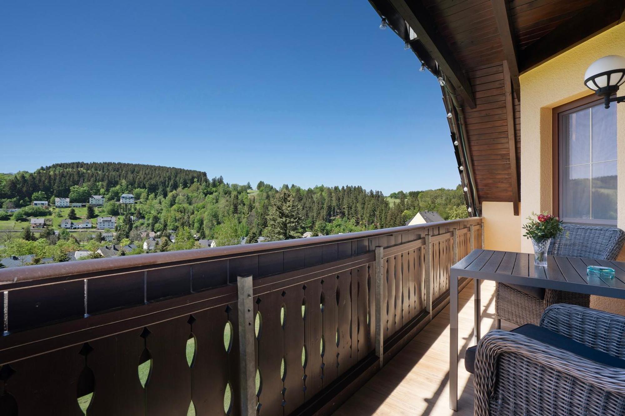 Pension Bergblick Marienberg Bagian luar foto