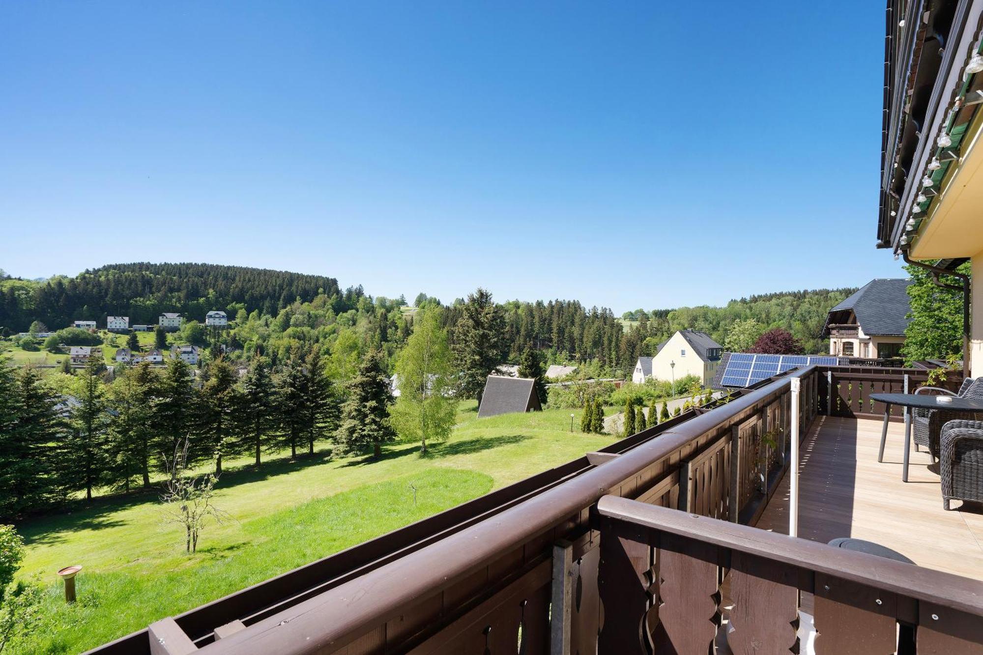 Pension Bergblick Marienberg Bagian luar foto