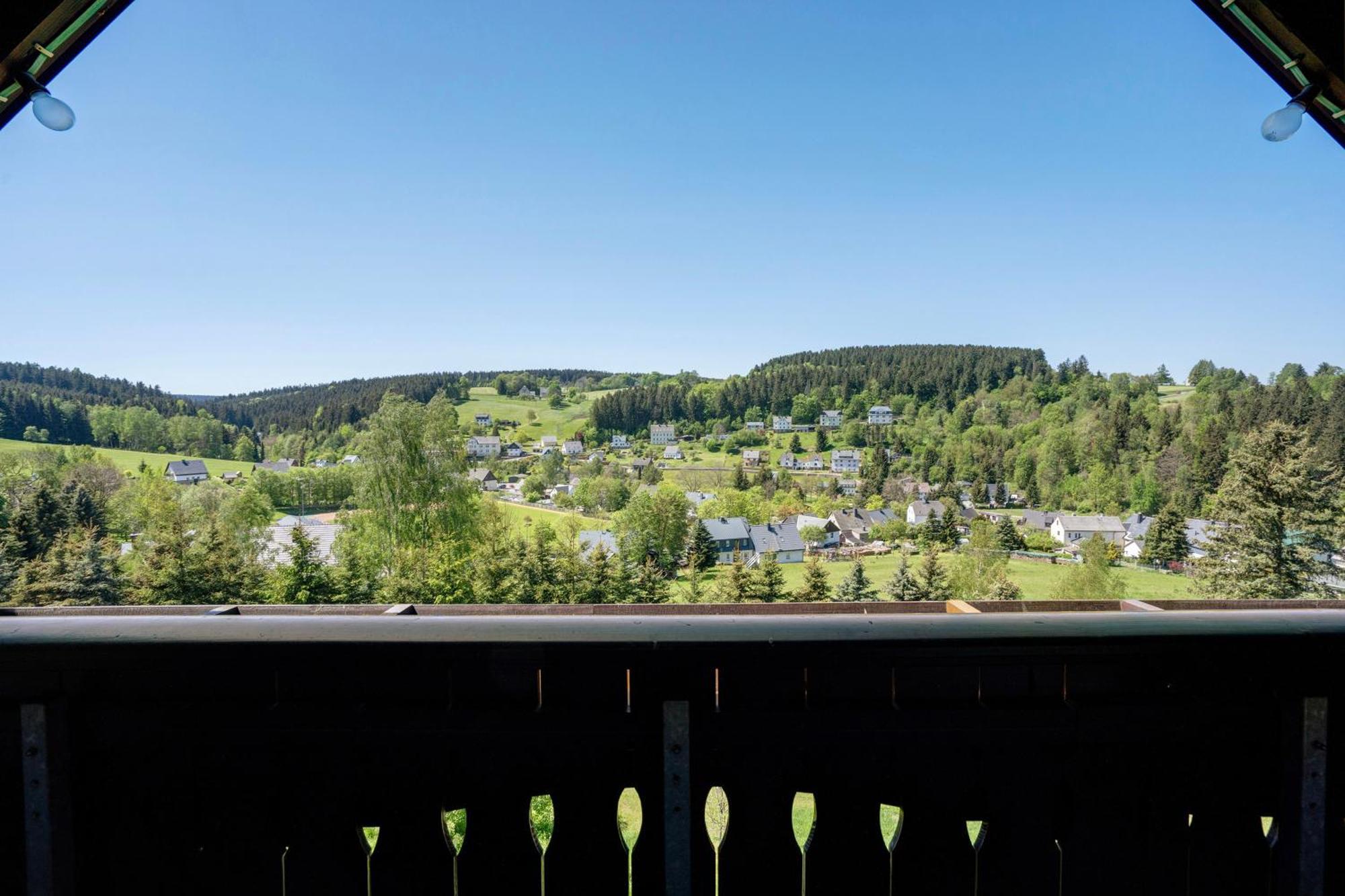 Pension Bergblick Marienberg Bagian luar foto