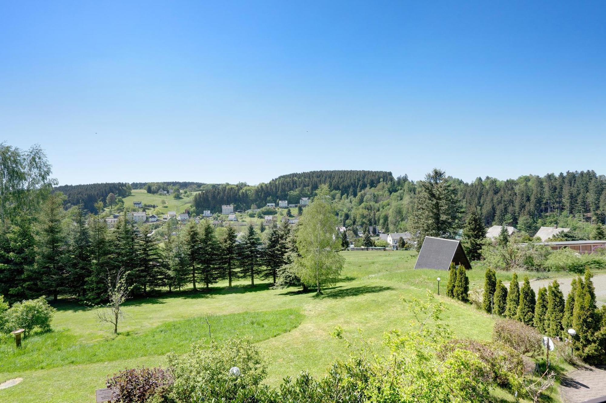 Pension Bergblick Marienberg Bagian luar foto